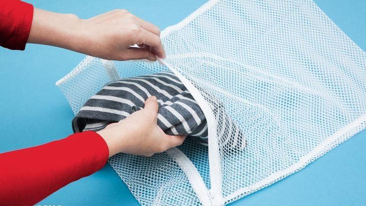 Bí quyết hạn chế nếp nhăn sau khi giặt áo sơ mi Bí quyết hạn chế nếp nhăn sau khi giặt áo sơ mi